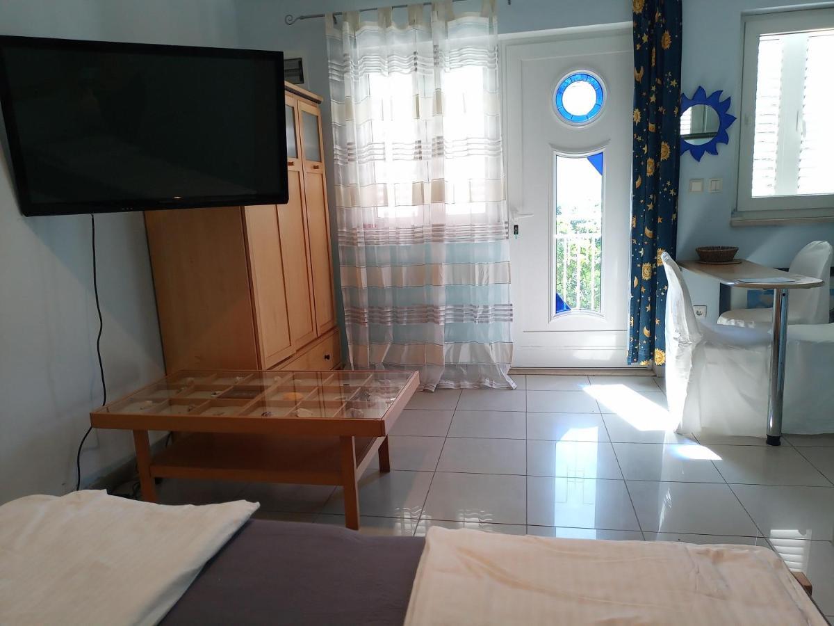 Guesthouse Gradina Lovište Rum bild
